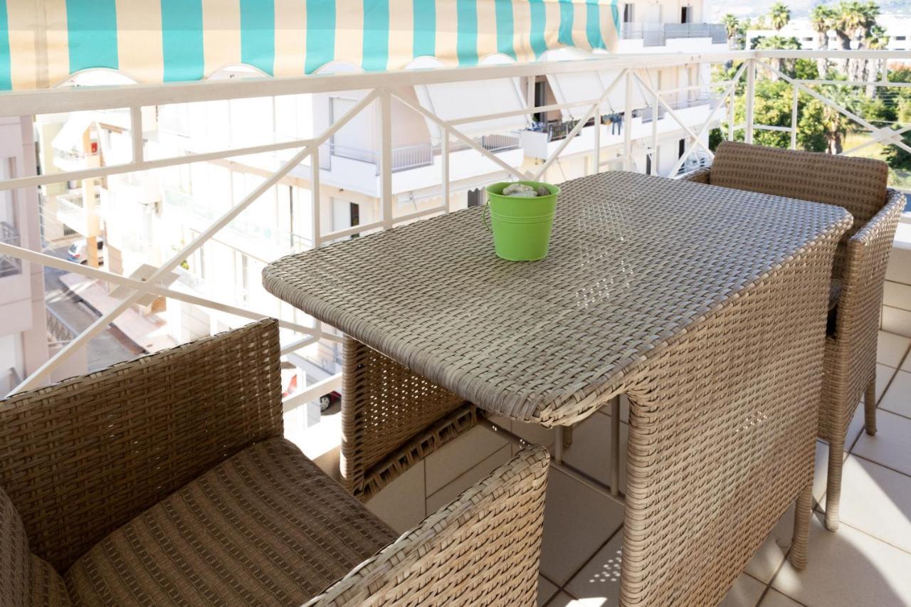 Seaside Penthouse In Kalamata Extérieur photo