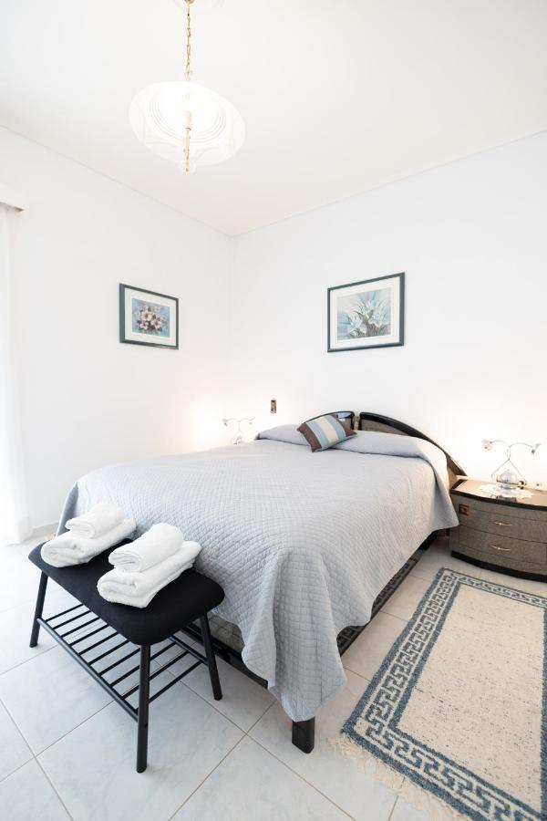 Seaside Penthouse In Kalamata Extérieur photo