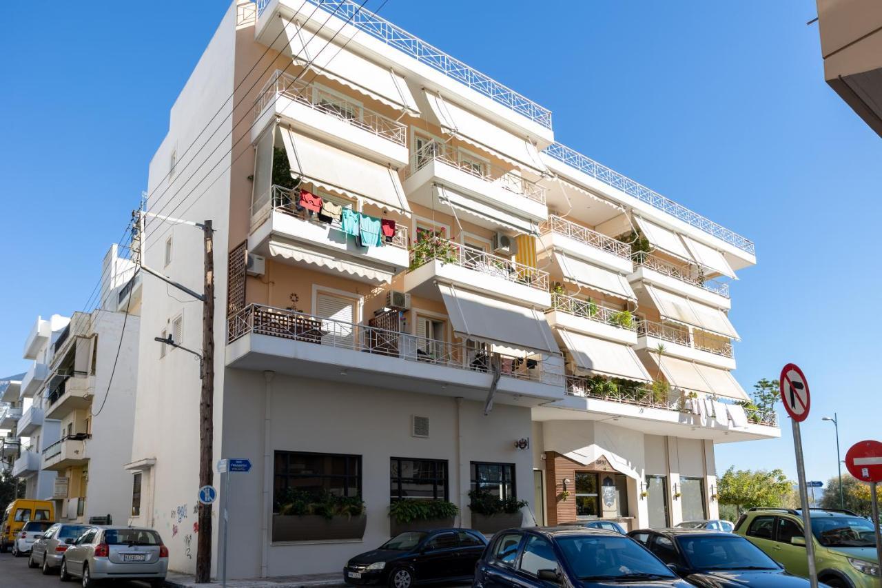 Seaside Penthouse In Kalamata Extérieur photo