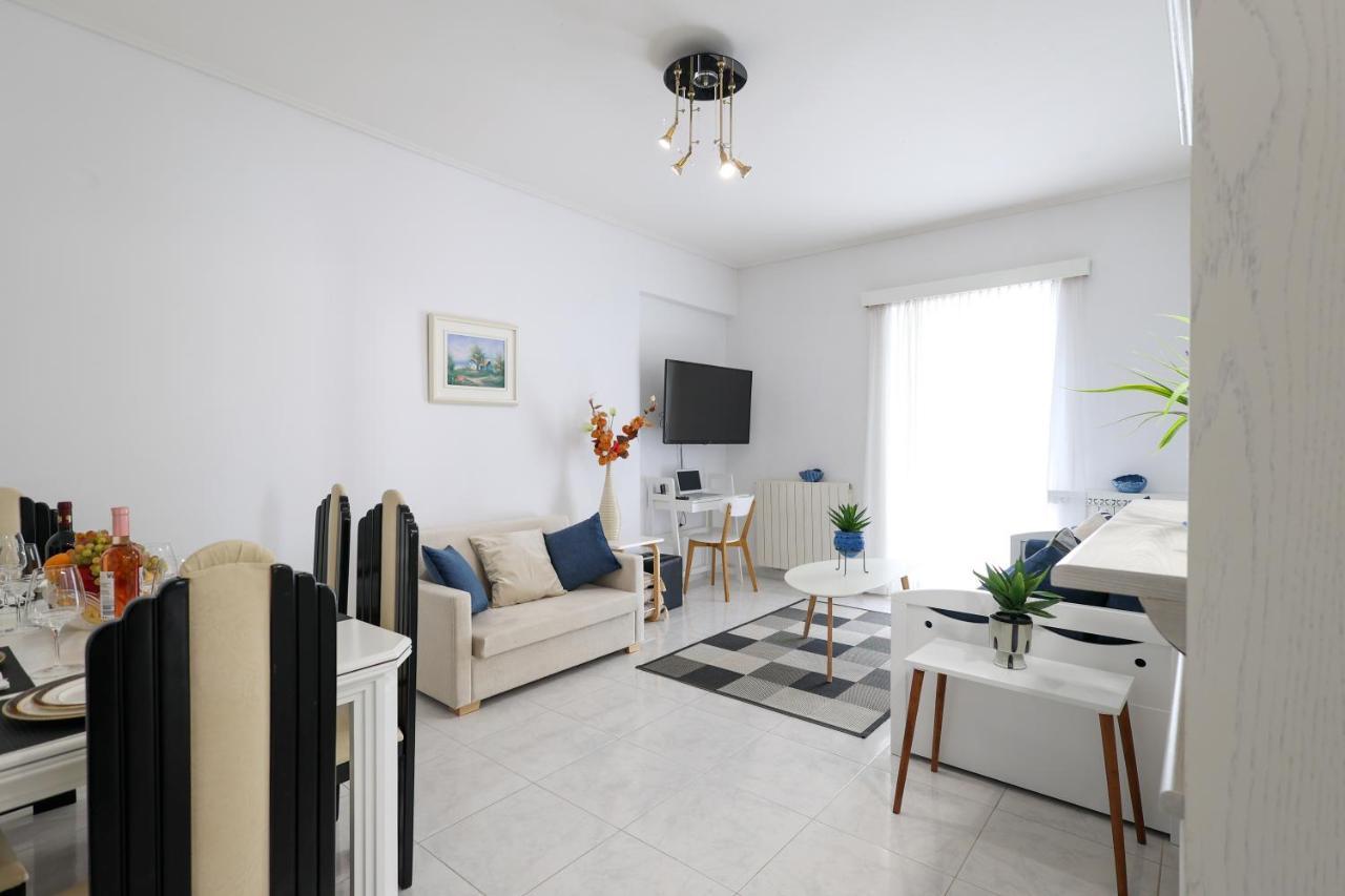 Seaside Penthouse In Kalamata Extérieur photo