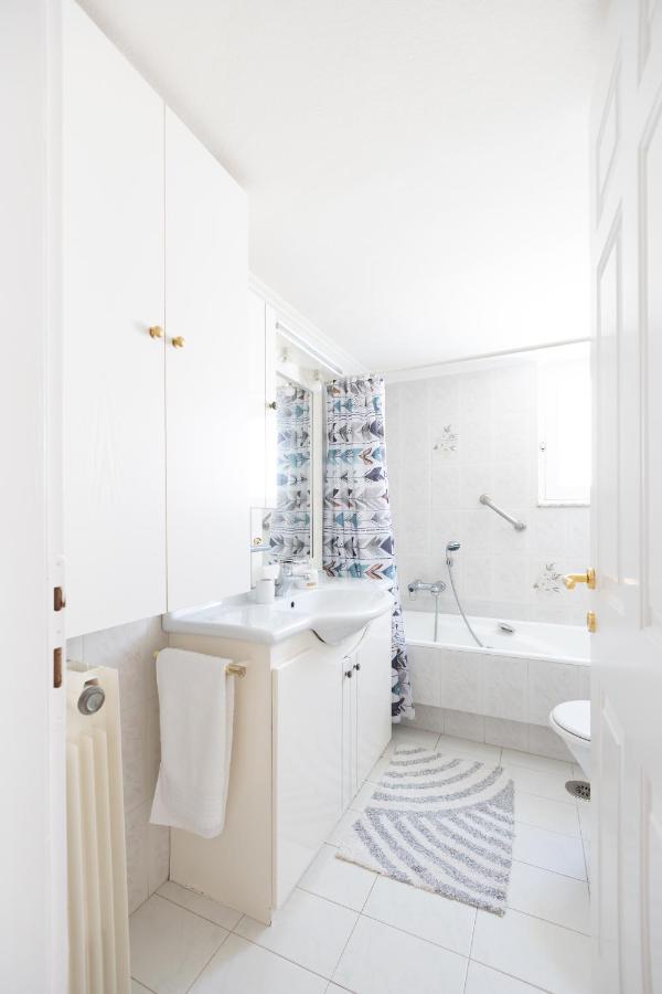 Seaside Penthouse In Kalamata Extérieur photo