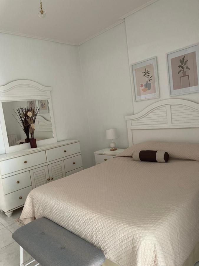 Seaside Penthouse In Kalamata Extérieur photo